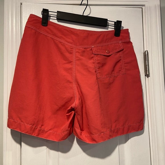 L.L. Bean Size 6 Pink Coral Contrast Stitch Nylon Hiking Outdoor Shorts - Picture 4 of 9